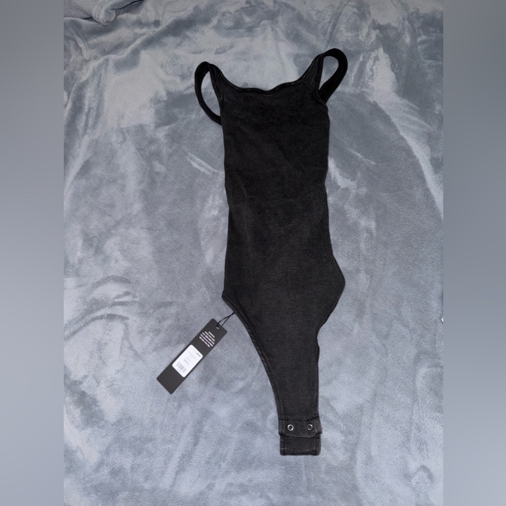 Brand New Fashion Nova Black Body Suit Size Small